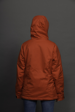 Alternative view of Campera Araucaria Roja