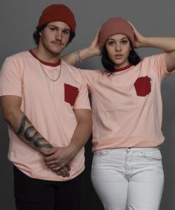 REMERA ROSA BOLSILLO ROJO